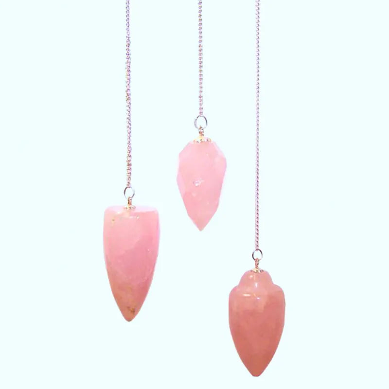 Pendule en cristal naturel de quartz rose avec chaîne plaqué argent